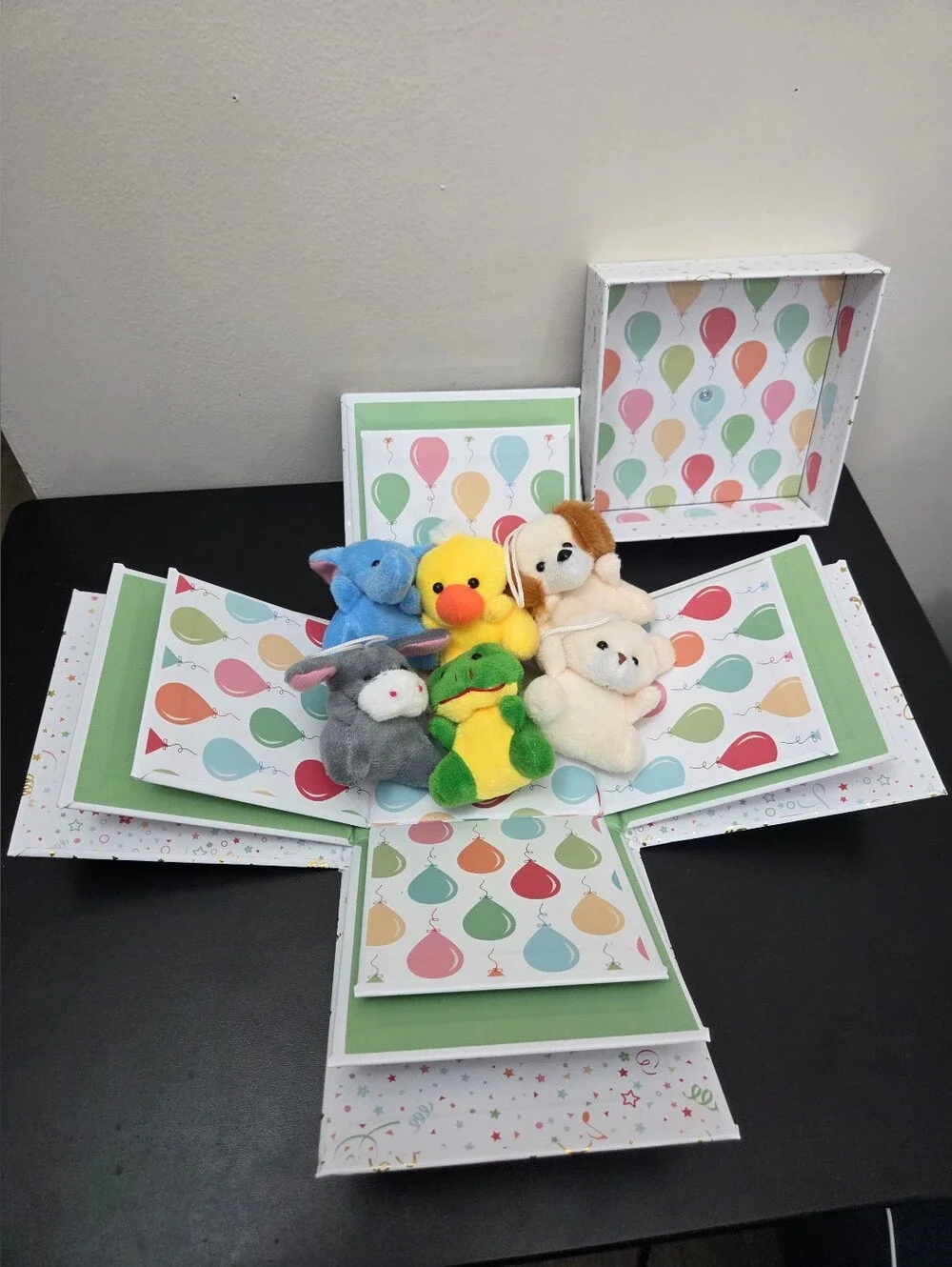 Send A Cake Explosion Box + 22 Greeting Cards & Birthday Party Bundle